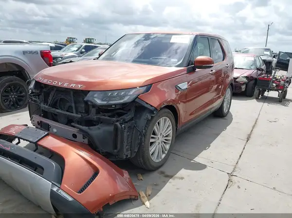 SALRT2RV0JA050331 2018 LAND ROVER DISCOVERY - Image 2