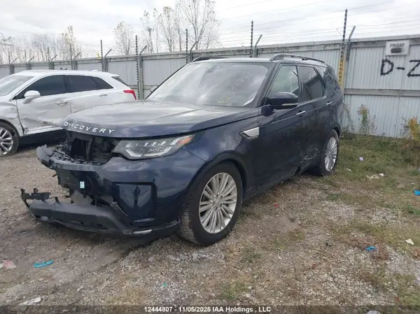 SALRT2RV0JA078713 2018 LAND ROVER DISCOVERY - Image 2