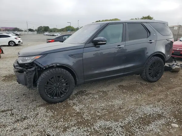 SALRT2RV1JA050113 2018 LAND ROVER DISCOVERY - Image 1