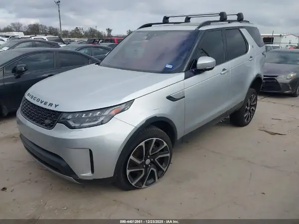 SALRT2RV1JA054226 2018 LAND ROVER DISCOVERY - Image 2