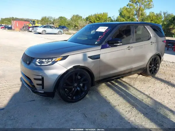SALRT2RV1JA054789 2018 LAND ROVER DISCOVERY - Image 2