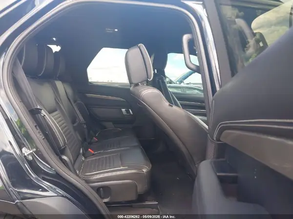 SALRT2RV3JA065597 2018 LAND ROVER DISCOVERY - Image 8