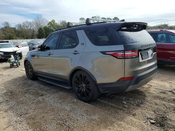 SALRT2RV3JA077667 2018 LAND ROVER DISCOVERY - Image 2