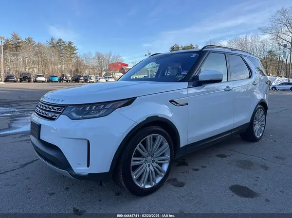 SALRT2RV4JA065768 2018 LAND ROVER DISCOVERY - Image 2
