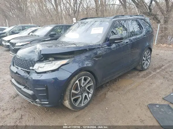 SALRT2RV6JA060717 2018 LAND ROVER DISCOVERY - Image 2
