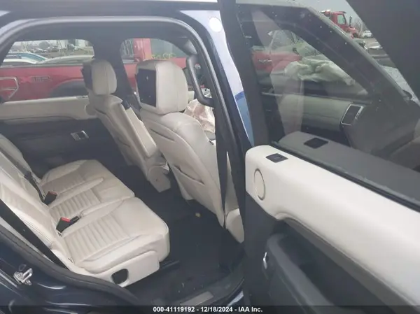 SALRT2RV6JA060717 2018 LAND ROVER DISCOVERY - Image 8