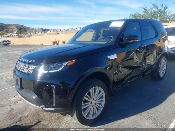 SALRT2RV6JA077159 2018 LAND ROVER DISCOVERY - Image 2