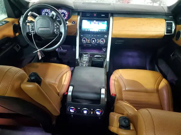 SALRT2RV9K2409946 2019 LAND ROVER DISCOVERY - Image 8