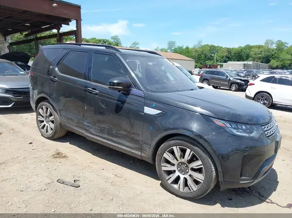 SALRT2RVXJA078461 2018 LAND ROVER DISCOVERY - Image 1