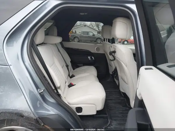SALRT4EU2P2483113 2023 LAND ROVER DISCOVERY - Image 8