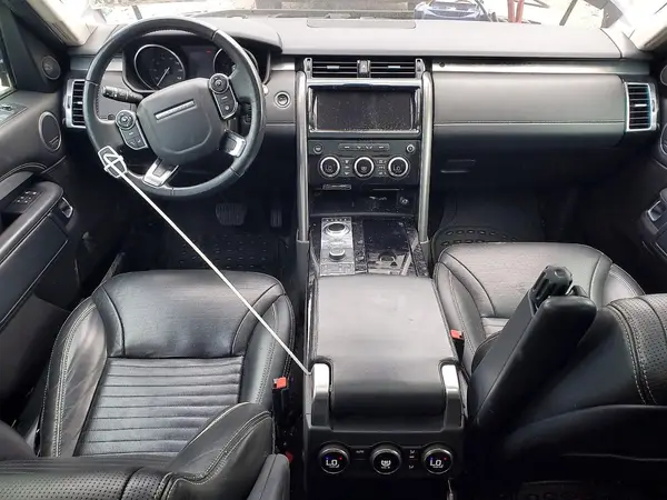 SALRTBBV2HA017187 2017 LAND ROVER DISCOVERY - Image 8