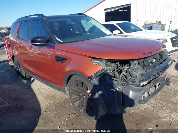 SALRTBBV3HA015352 2017 LAND ROVER DISCOVERY - Image 1