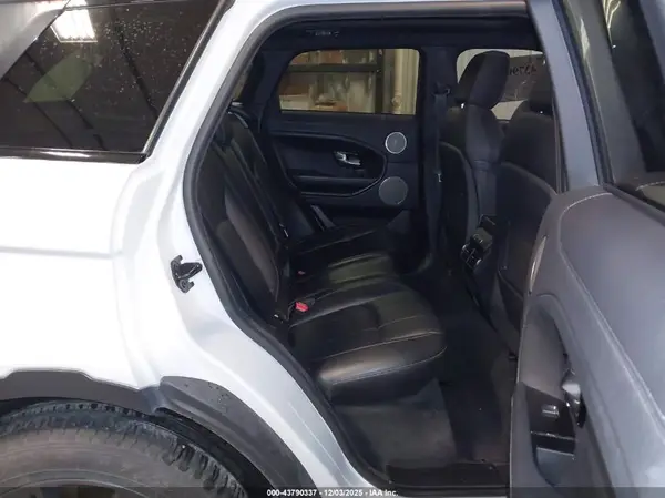 SALVC2RX2KH330549 2019 LAND ROVER RANGE ROVER EVOQUE - Image 8