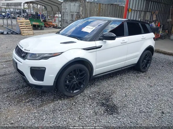 SALVD2BG1HH232435 2017 LAND ROVER RANGE ROVER EVOQUE - Image 2