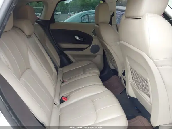 SALVP2BG0HH192985 2017 LAND ROVER RANGE ROVER EVOQUE - Image 8