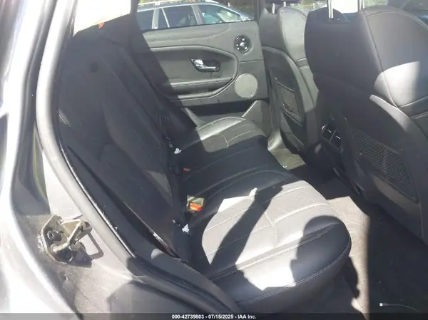 SALVP2BG0HH195529 2017 LAND ROVER RANGE ROVER EVOQUE - Image 8