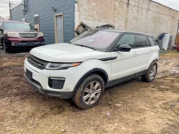 SALVP2BG0HH206268 2017 LAND ROVER RANGE ROVER - Image 2