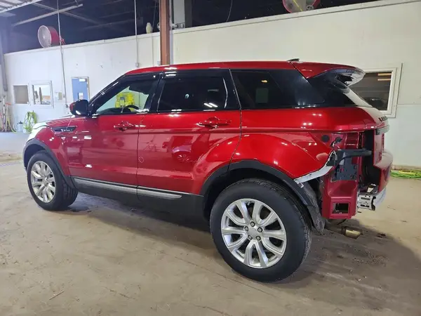 SALVP2BG0HH206643 2017 LAND ROVER RANGE ROVER - Image 2
