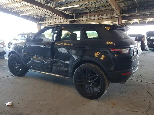 SALVP2BG0HH236421 2017 LAND ROVER RANGE ROVER - Image 2
