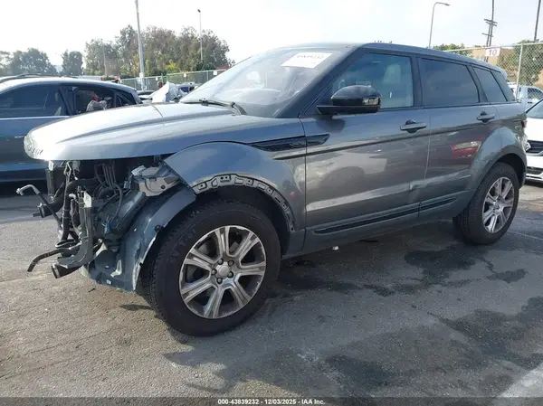 SALVP2BG0HH248987 2017 LAND ROVER RANGE ROVER EVOQUE - Image 2