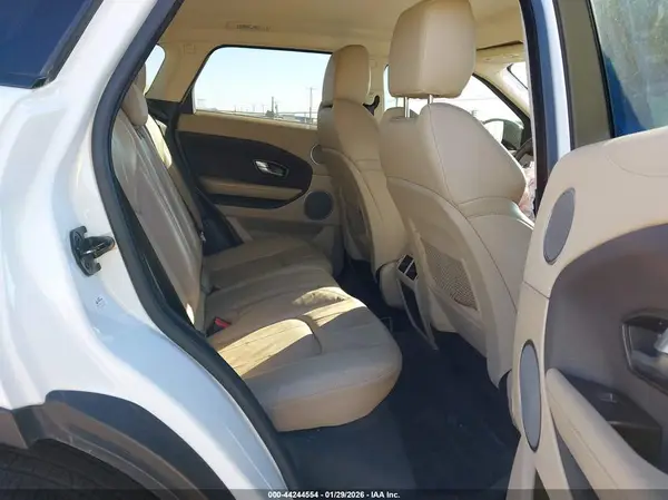 SALVP2BG1HH213892 2017 LAND ROVER RANGE ROVER EVOQUE - Image 8