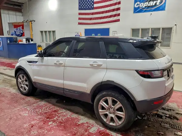 SALVP2BG1HH235956 2017 LAND ROVER RANGE ROVER EVOQUE - Image 2