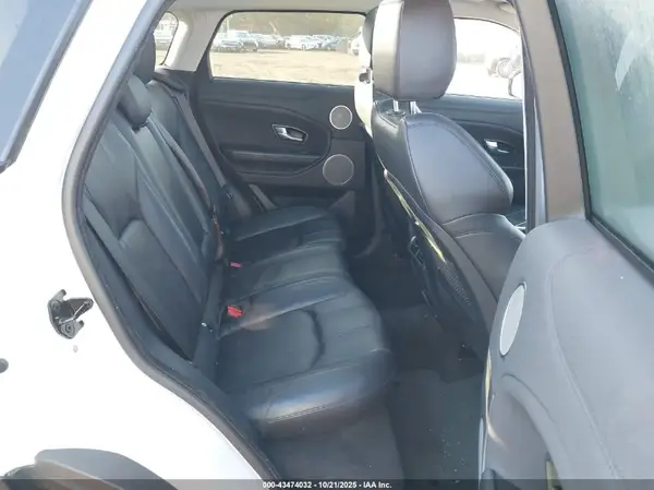 SALVP2BG2HH241362 2017 LAND ROVER RANGE ROVER EVOQUE - Image 8