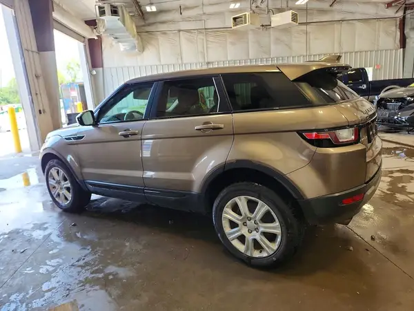 SALVP2BG2HH250319 2017 LAND ROVER RANGE ROVER EVOQUE - Image 2