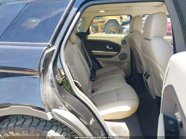 SALVP2BG3HH169958 2017 LAND ROVER RANGE ROVER EVOQUE - Image 8