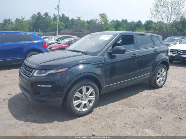 SALVP2BG3HH214414 2017 LAND ROVER RANGE ROVER EVOQUE - Image 2