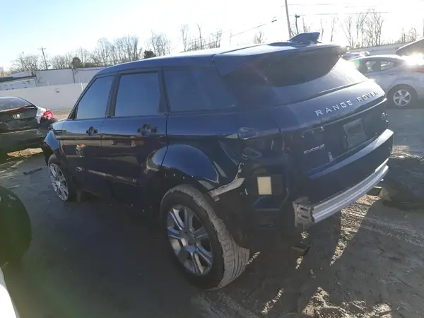 SALVP2BG4GH087705 2016 LAND ROVER RANGE ROVER - Image 2