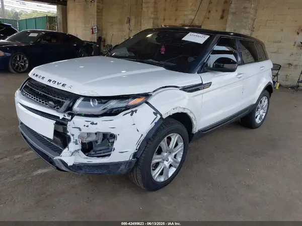 SALVP2BG4HH170200 2017 LAND ROVER RANGE ROVER EVOQUE - Image 2