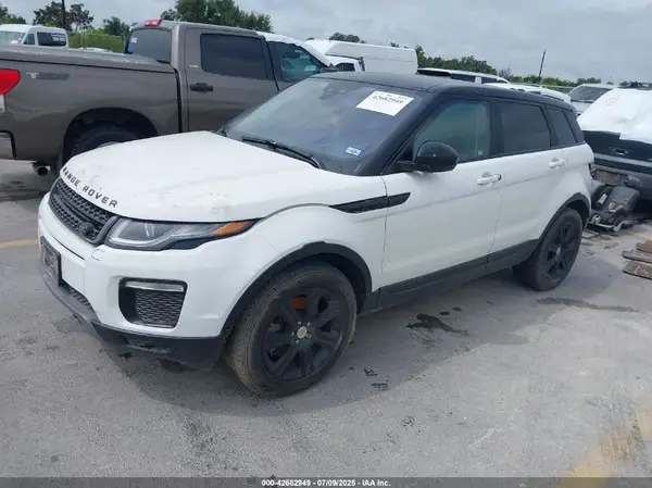 SALVP2BG4HH218682 2017 LAND ROVER RANGE ROVER EVOQUE - Image 2
