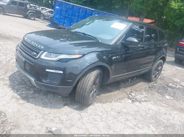 SALVP2BG5HH214303 2017 LAND ROVER RANGE ROVER EVOQUE - Image 2