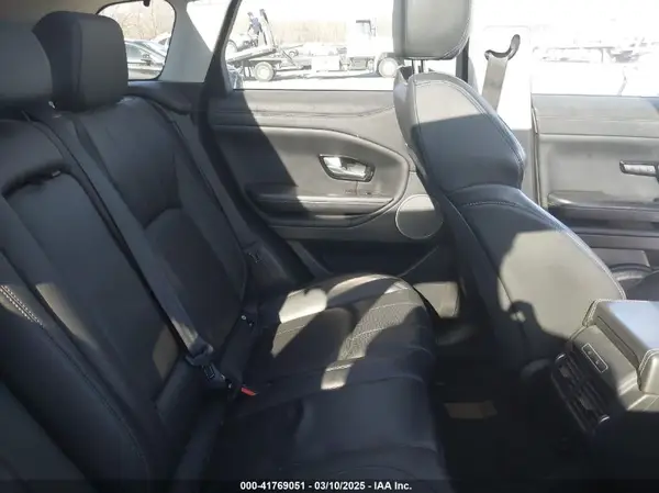 SALVP2BG5HH215659 2017 LAND ROVER RANGE ROVER EVOQUE - Image 8
