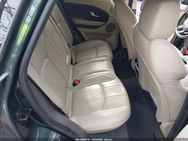 SALVP2BG5HH235409 2017 LAND ROVER RANGE ROVER EVOQUE - Image 8