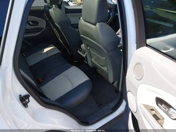 SALVP2BG6GH160606 2016 LAND ROVER RANGE ROVER EVOQUE - Image 8
