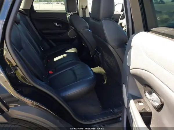 SALVP2BG7HH180851 2017 LAND ROVER RANGE ROVER EVOQUE - Image 8