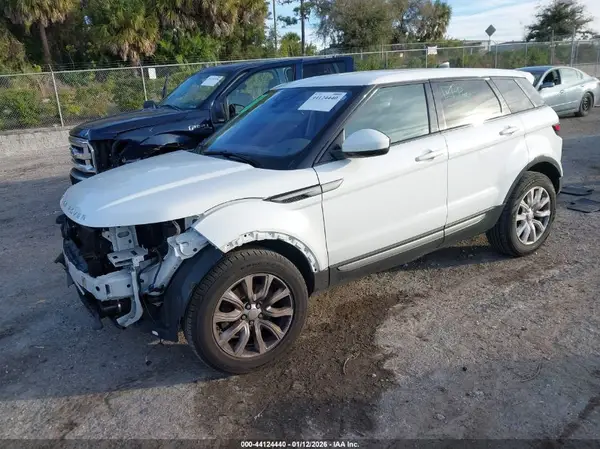 SALVP2BG7HH184057 2017 LAND ROVER RANGE ROVER EVOQUE - Image 2