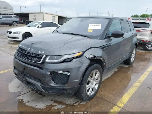 SALVP2BG7HH186665 2017 LAND ROVER RANGE ROVER EVOQUE - Image 2