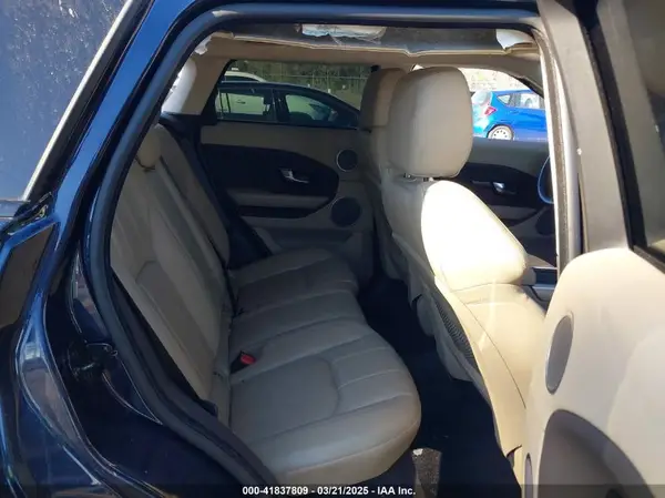 SALVP2BG7HH199707 2017 LAND ROVER RANGE ROVER EVOQUE - Image 8