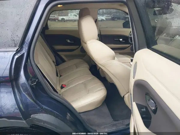 SALVP2BG7HH233872 2017 LAND ROVER RANGE ROVER EVOQUE - Image 8