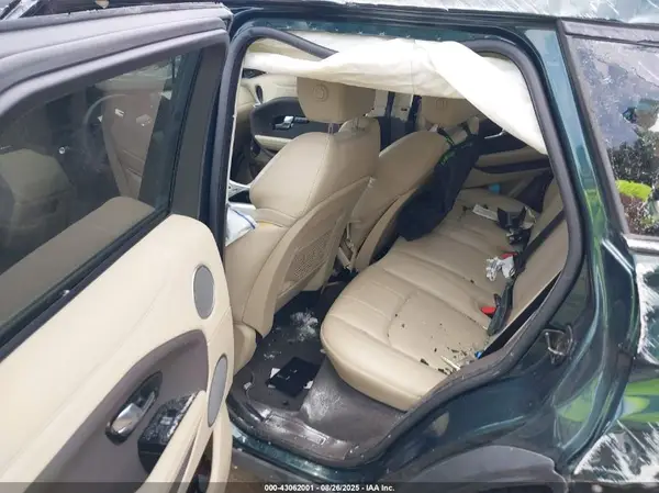 SALVP2BG7HH235377 2017 LAND ROVER RANGE ROVER EVOQUE - Image 8