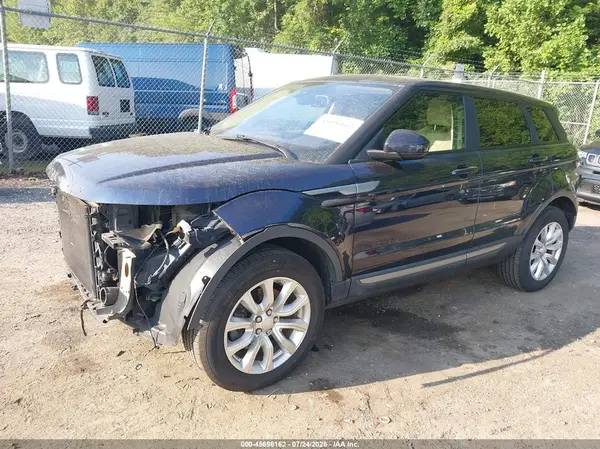 SALVP2BG7HH241602 2017 LAND ROVER RANGE ROVER EVOQUE - Image 2