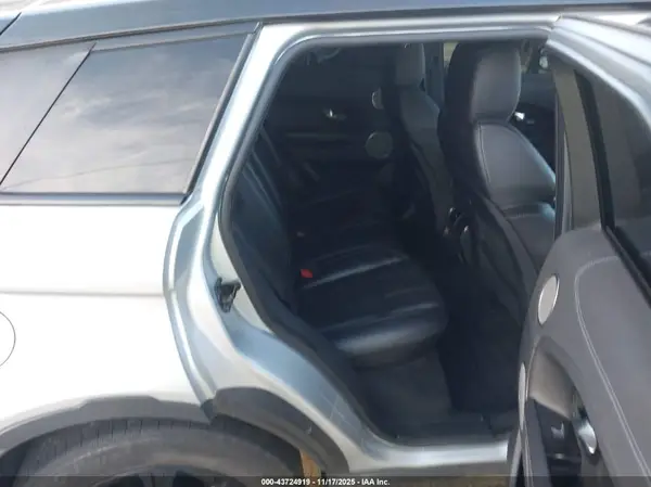 SALVP2BG7HH250137 2017 LAND ROVER RANGE ROVER EVOQUE - Image 8