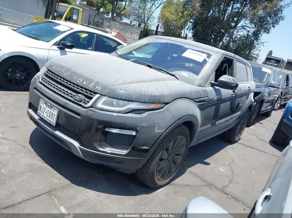 SALVP2BG8HH173987 2017 LAND ROVER RANGE ROVER EVOQUE - Image 2
