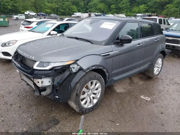 SALVP2BG8HH207684 2017 LAND ROVER RANGE ROVER EVOQUE - Image 2