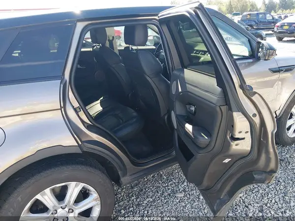 SALVP2BG8HH218362 2017 LAND ROVER RANGE ROVER EVOQUE - Image 8