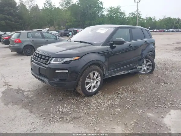 SALVP2BG8HH219754 2017 LAND ROVER RANGE ROVER EVOQUE - Image 2
