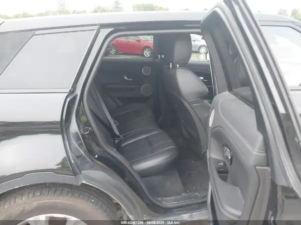 SALVP2BG8HH219754 2017 LAND ROVER RANGE ROVER EVOQUE - Image 8
